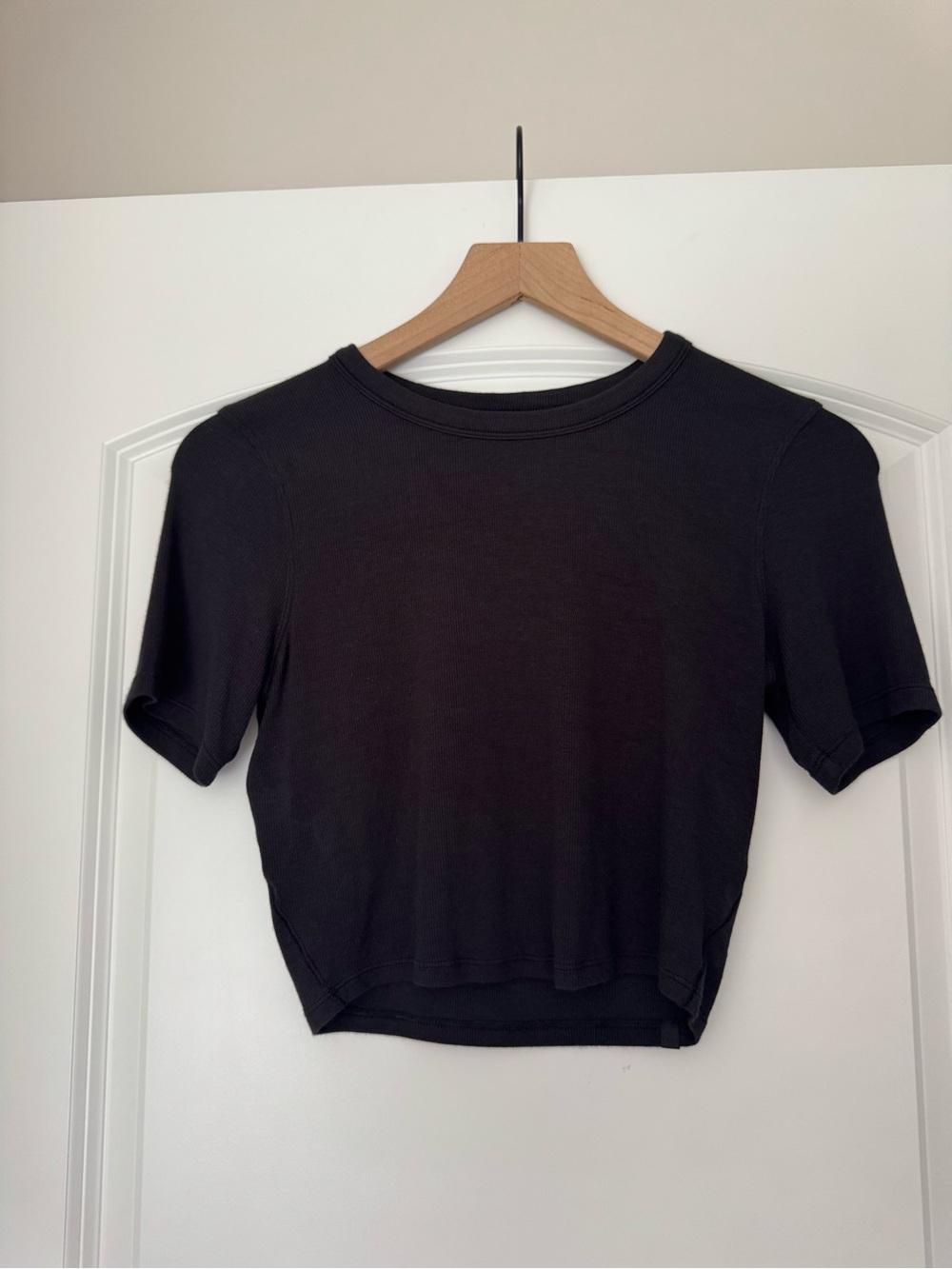 lululemon athletica Hold Tight Straight-Hem Cropped T-Shirt